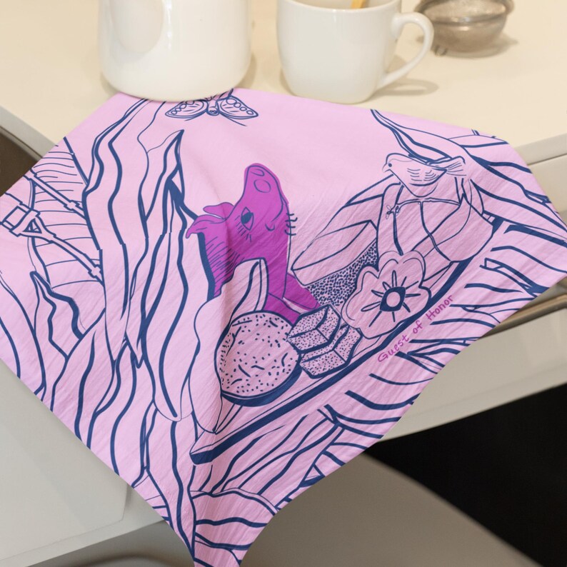 The Luau Guest of Honor – Pink Hawaiian Tea Towel, Funny Ironic Kitchen Towel Gift