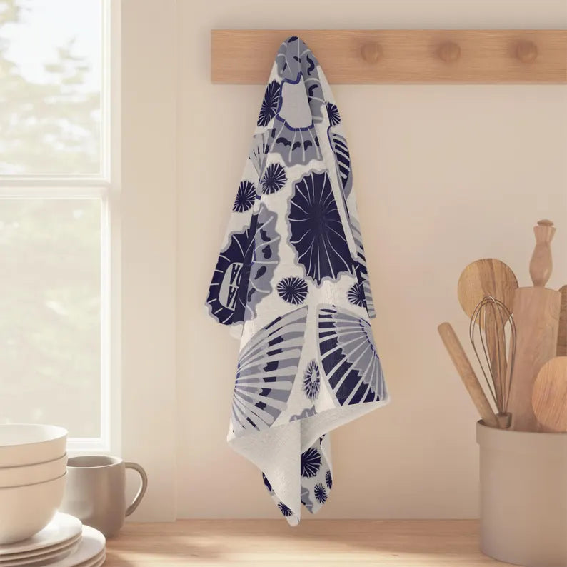 ‘Opihi Treasures Tea Towel – Celebrate Hawaii’s Beloved Seaside Delicacy